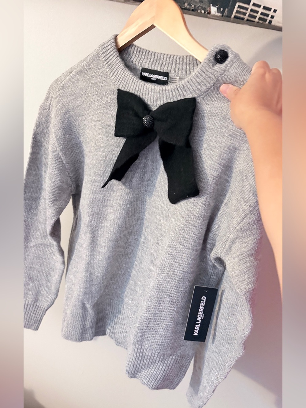 Karl Lagerfeld womens 
Gray Knit Sweater with Black Bow Accent small